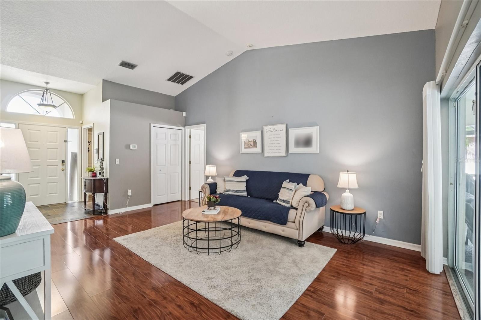 SEABROOKE - Residential