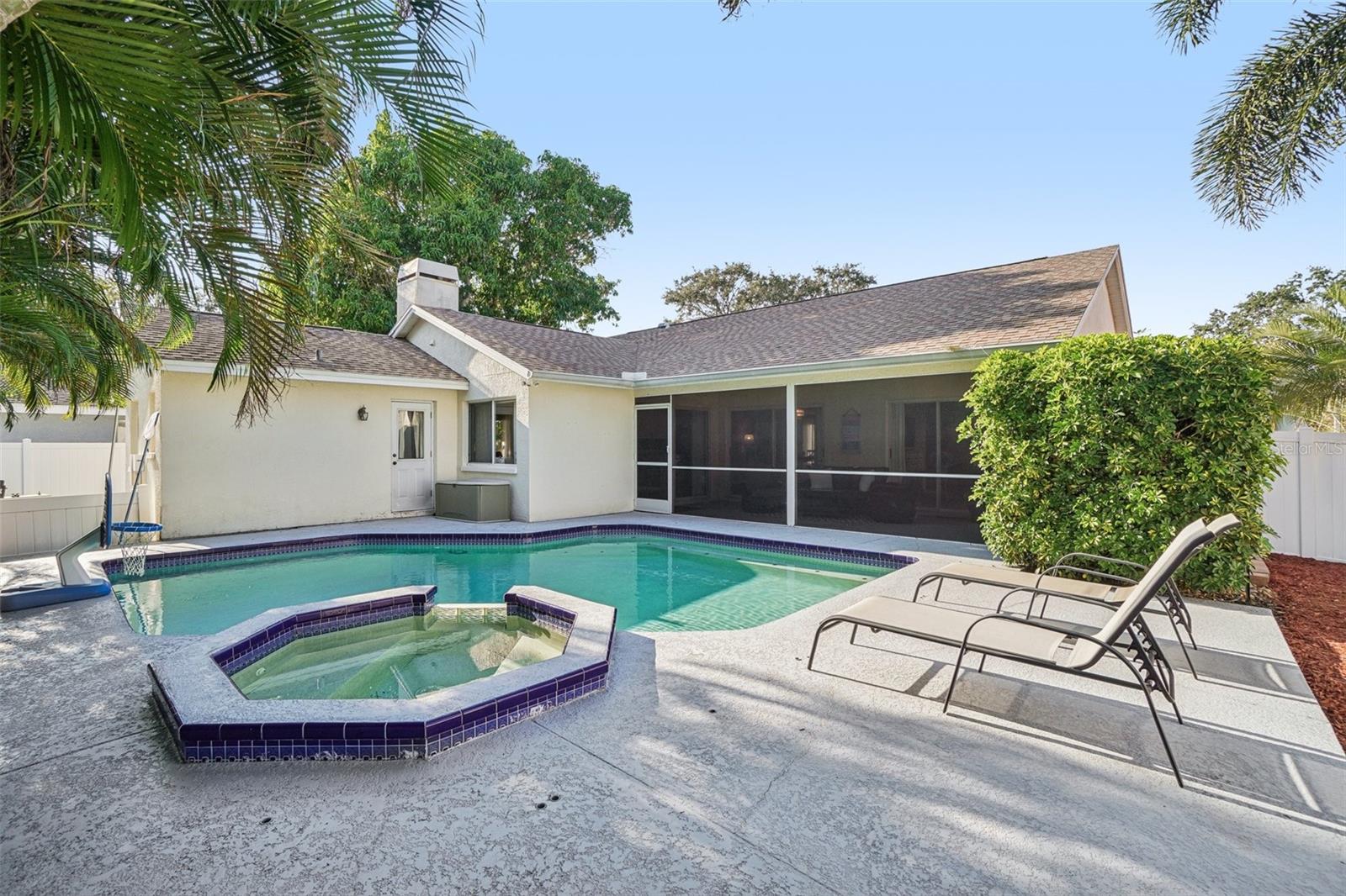 SEABROOKE - Residential