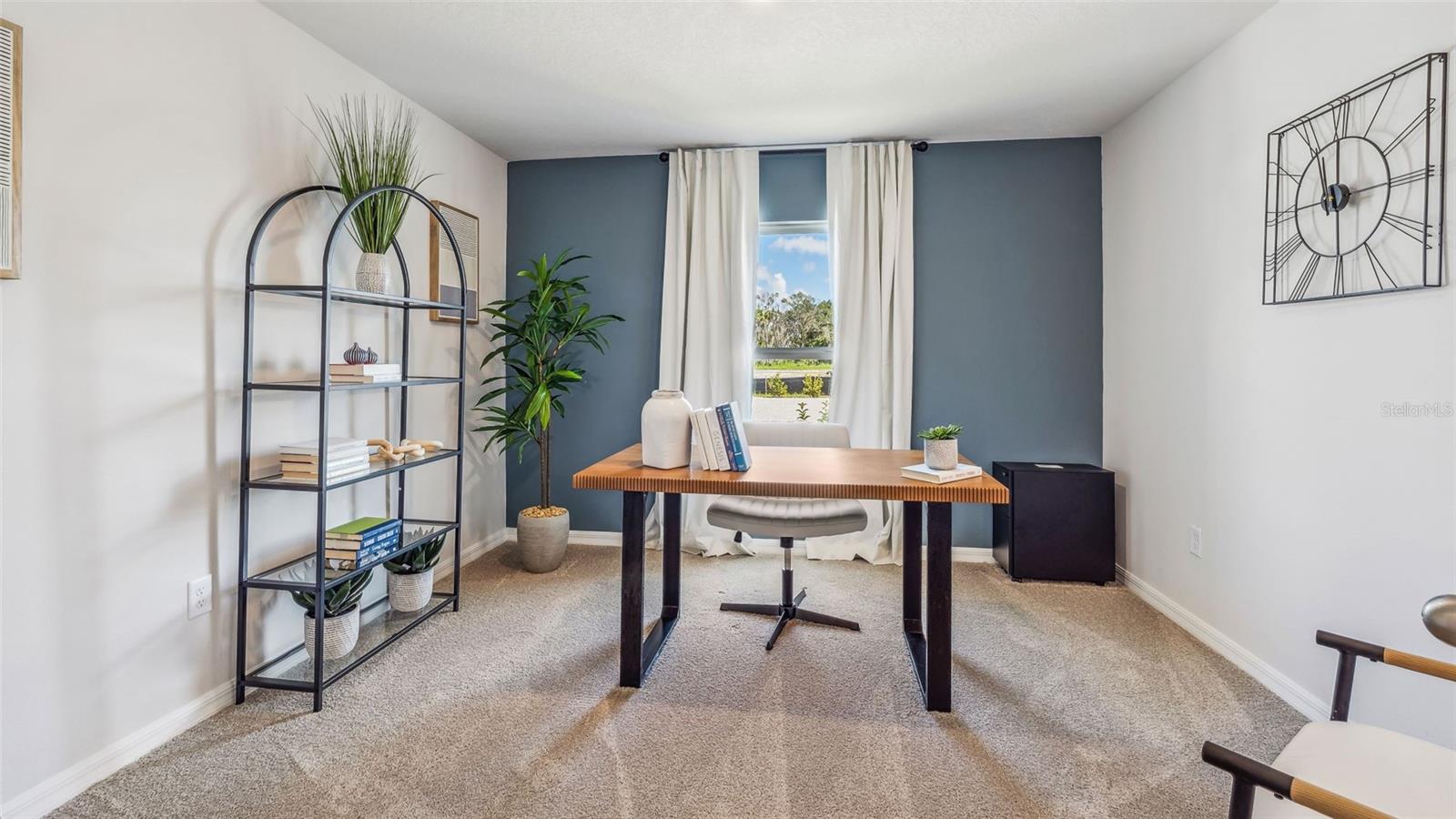 SILVERSTONE NORTH - Residential