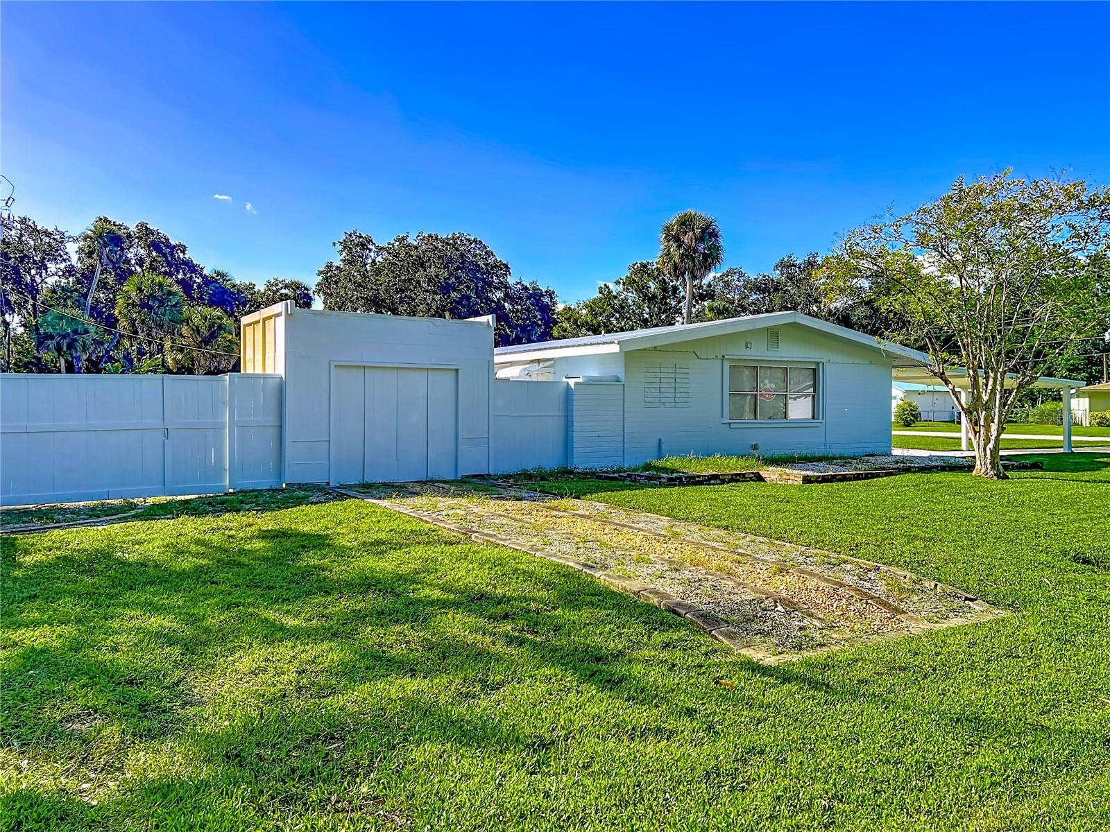 FLORIDA SHORES 04 - Residential