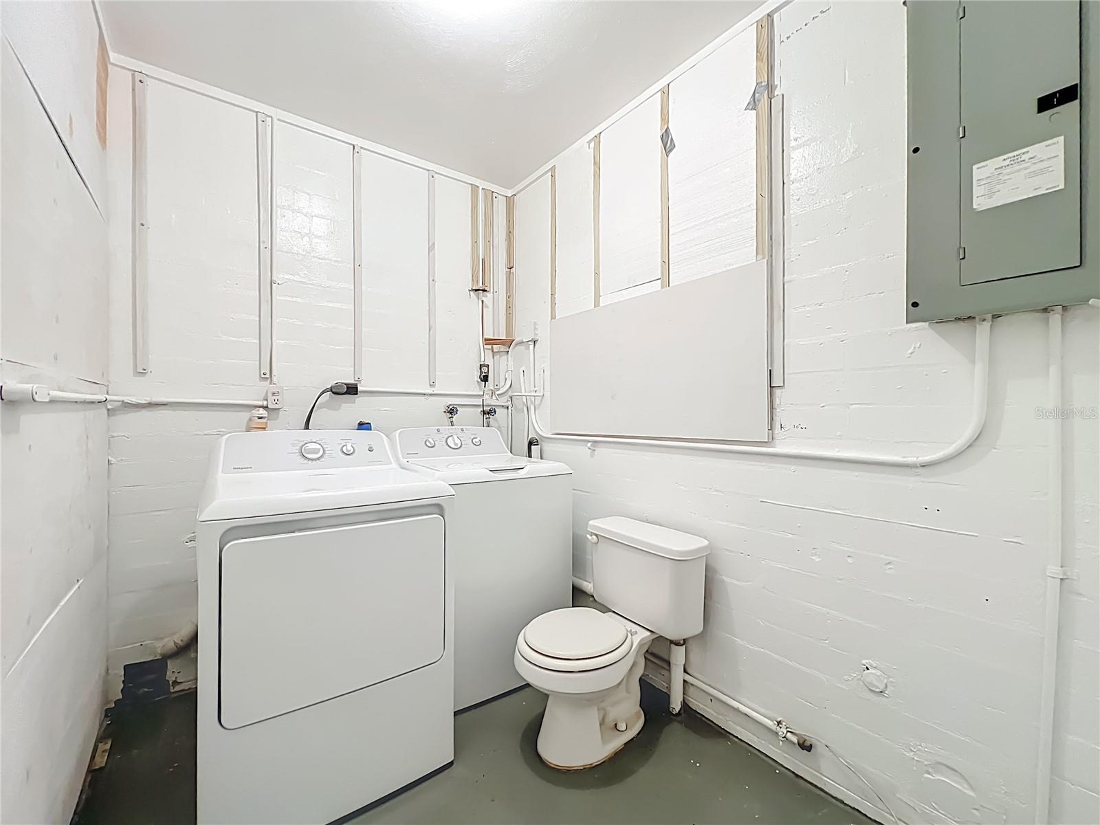 FLORIDA SHORES 04 - Residential