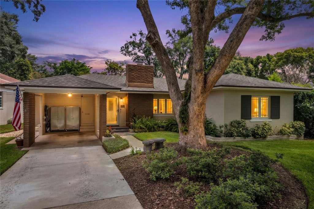 Photo of 1215 Delaney Park Drive, Orlando, FL 32806 (MLS # O6425159)