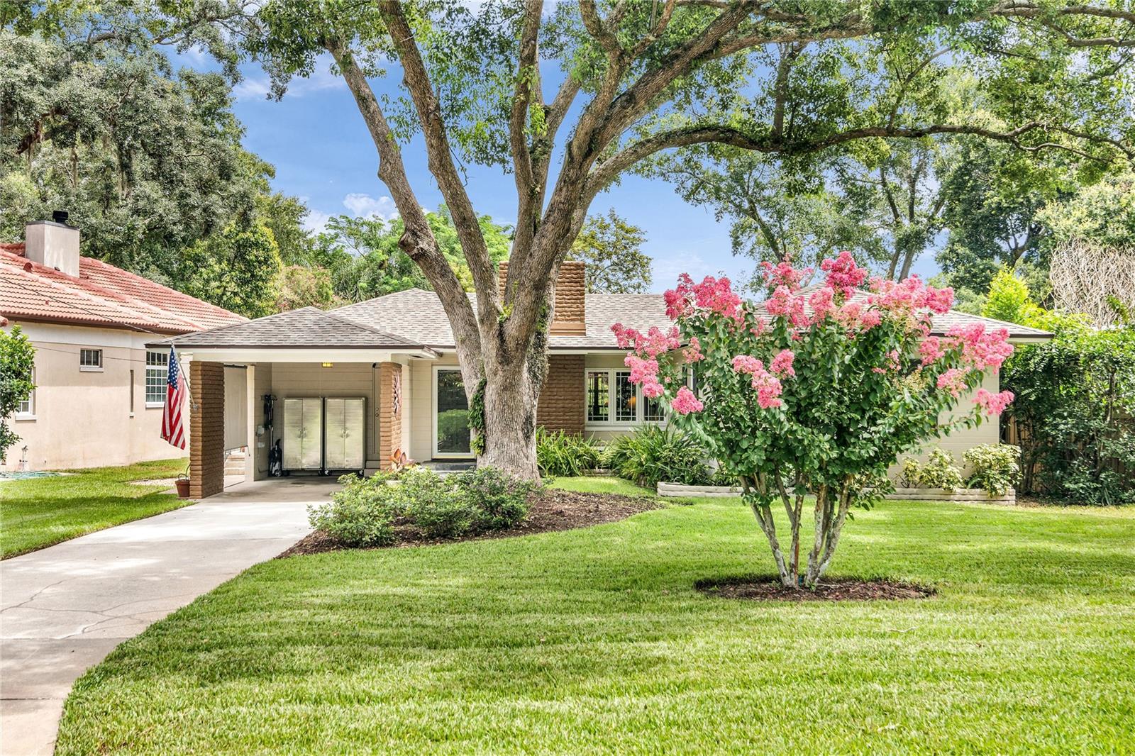 1215 DELANEY PARK DRIVE