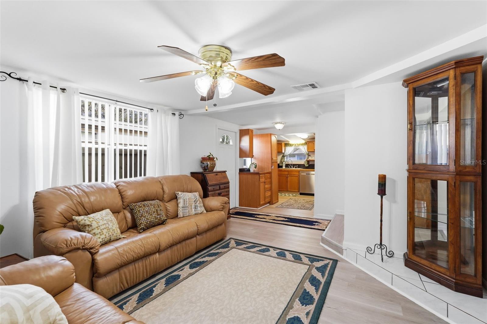 MA BY GLAD GARDENS - Residential