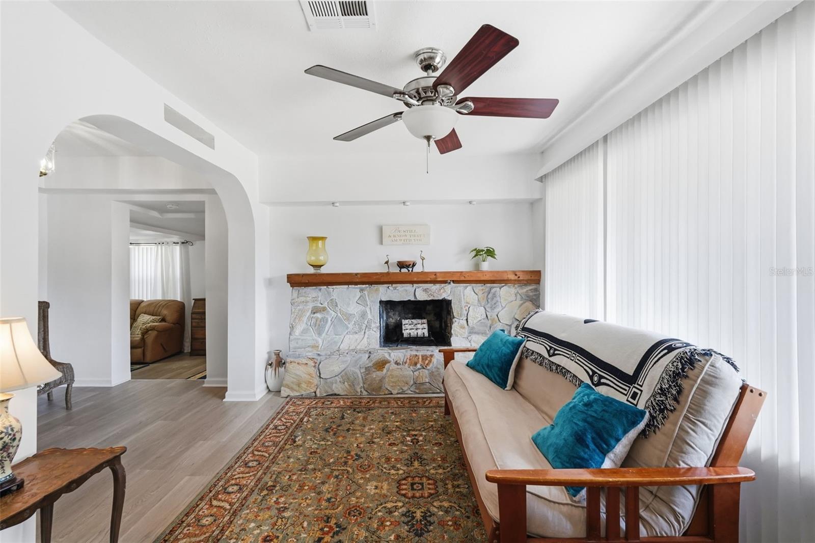 MA BY GLAD GARDENS - Residential