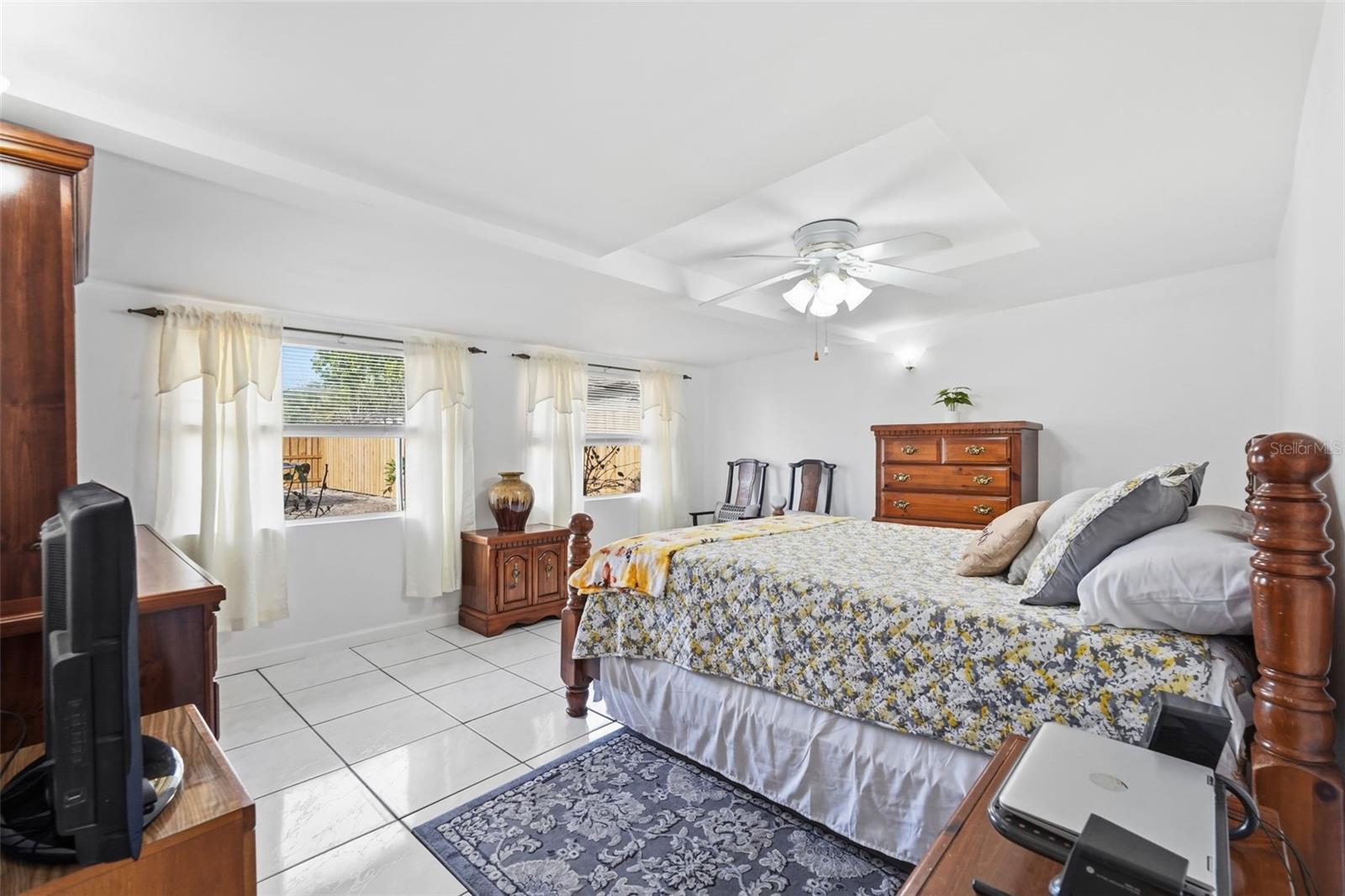 MA BY GLAD GARDENS - Residential