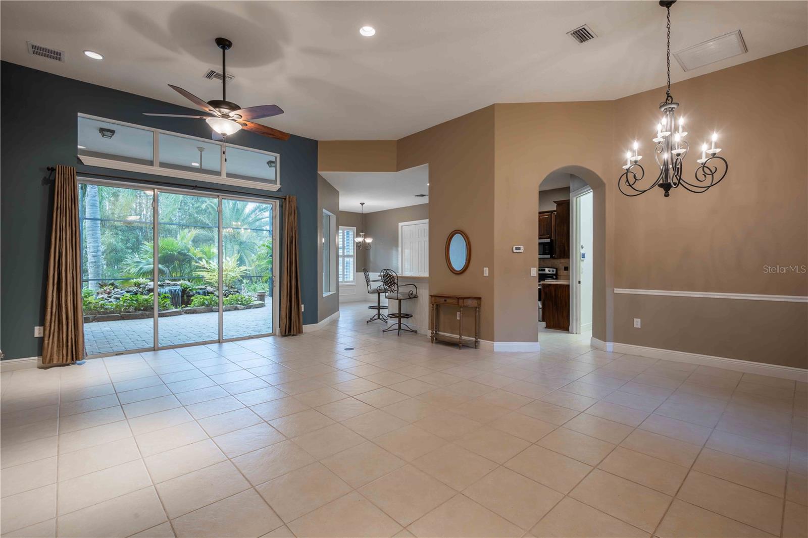 38633 LAKEVIEW WALK