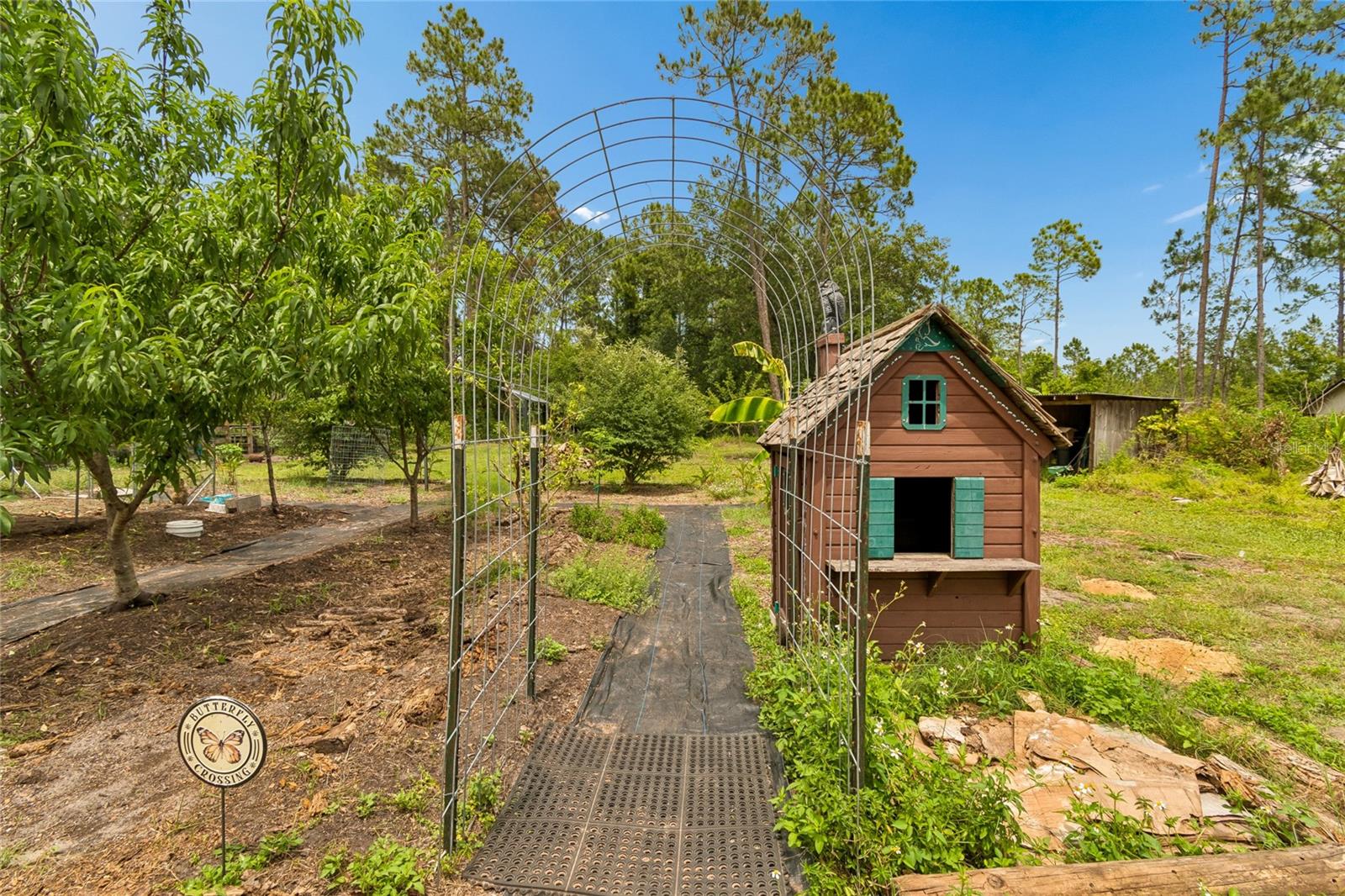 BAY LAKE RANCH UNIT 3 - Residential