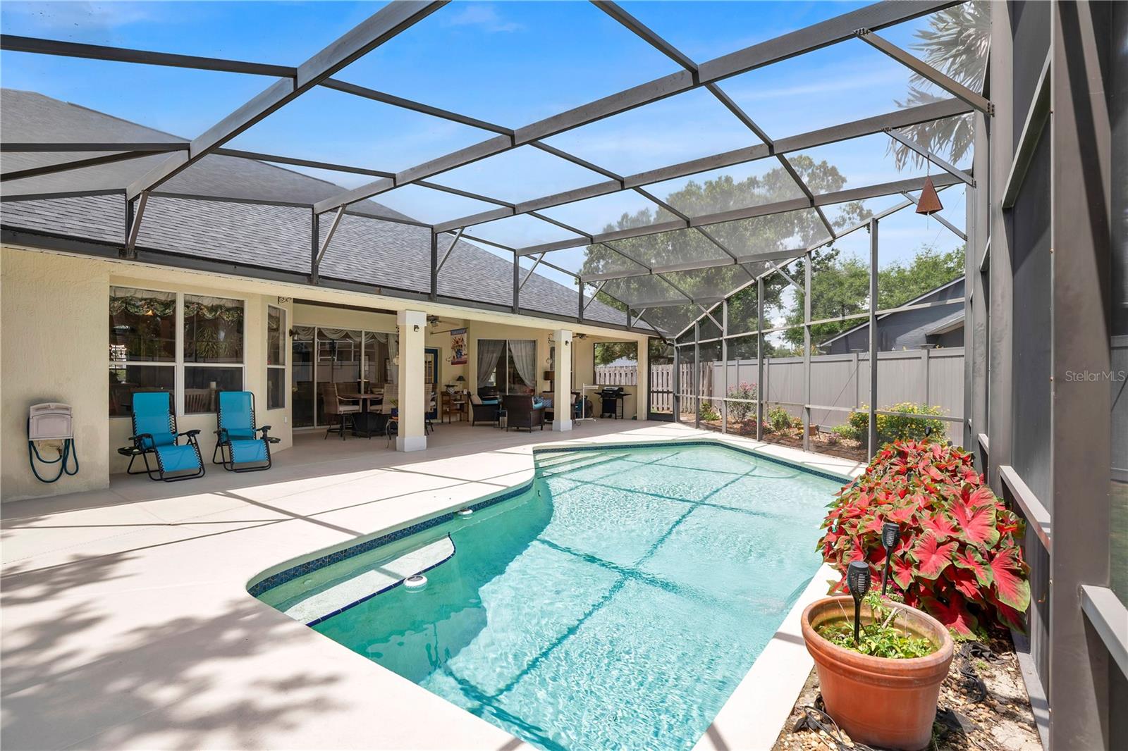 WINDSOR PLACE PH 01 - Residential