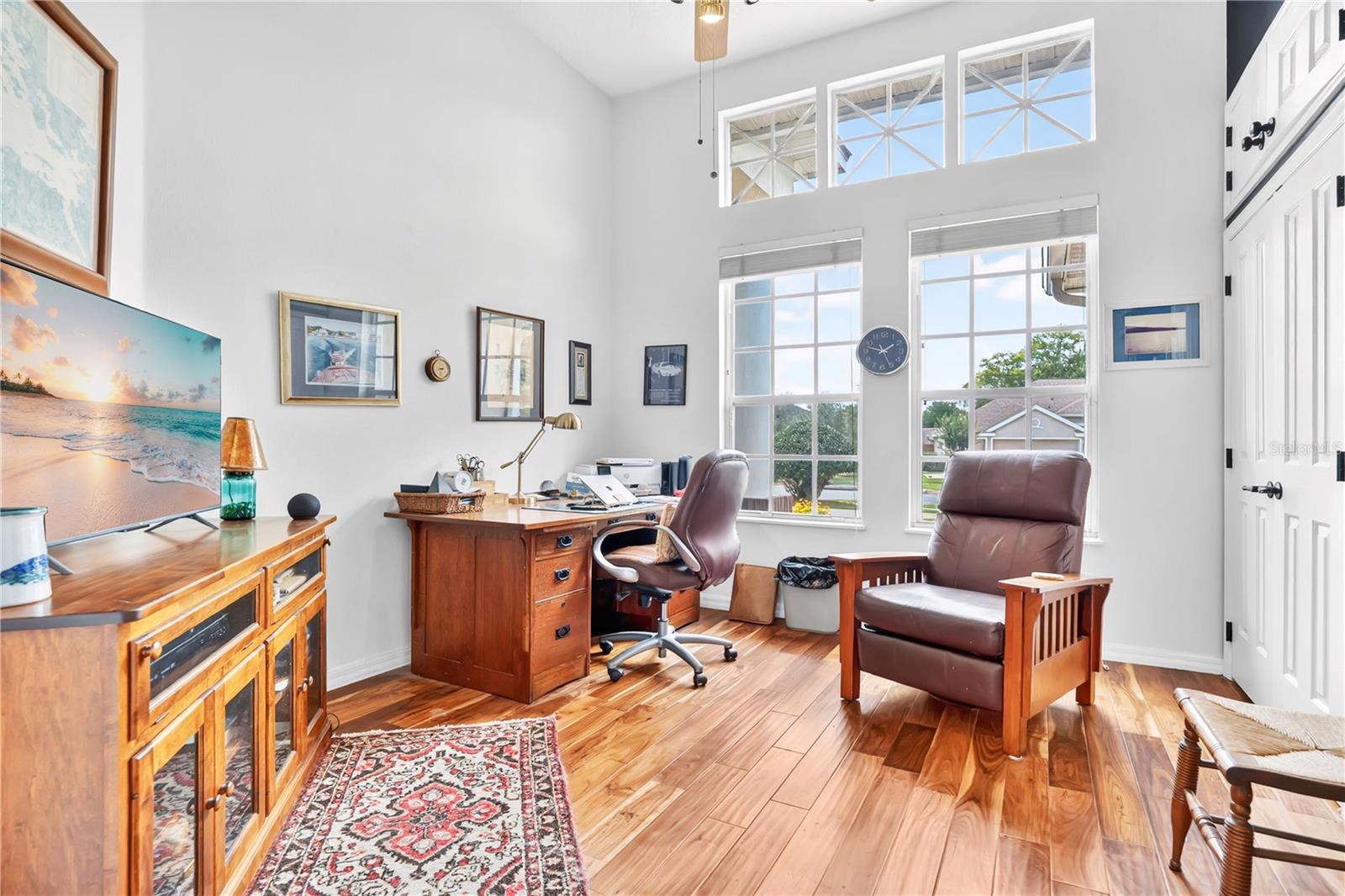 WINDSOR PLACE PH 01 - Residential