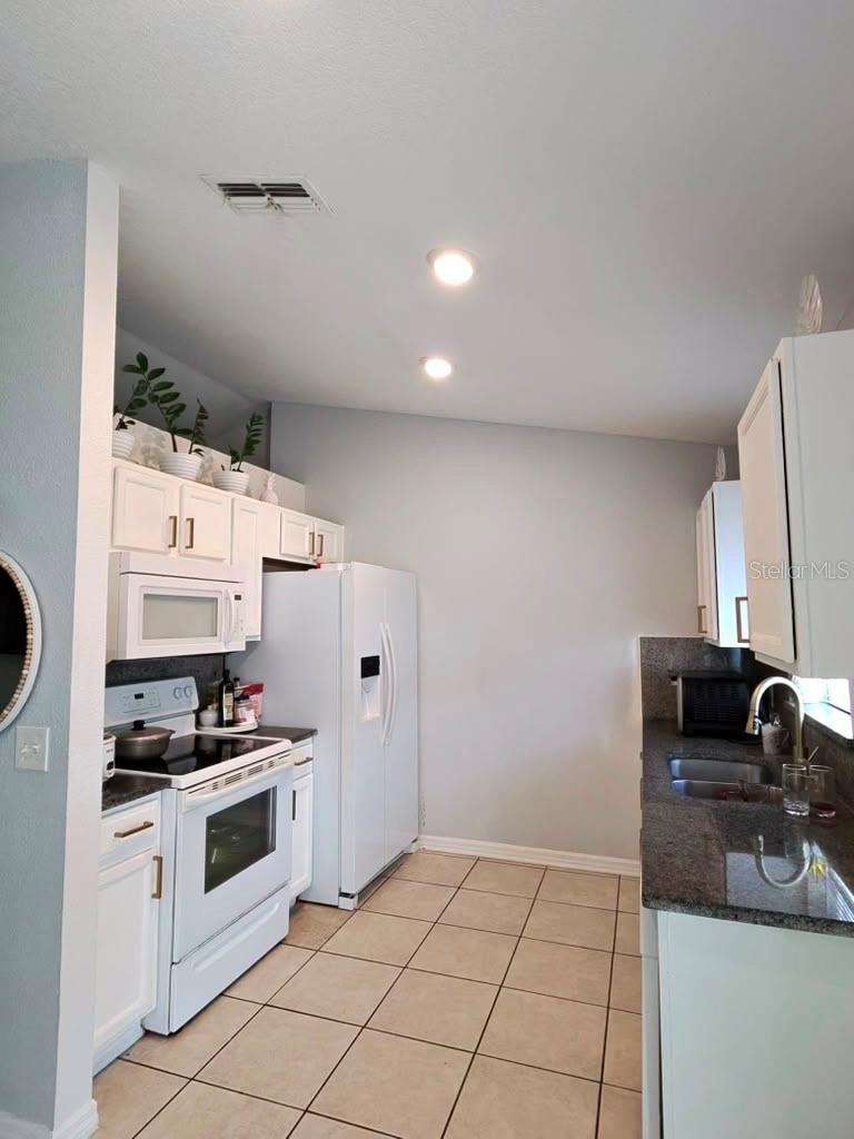 705 BLUEBILL PLACE