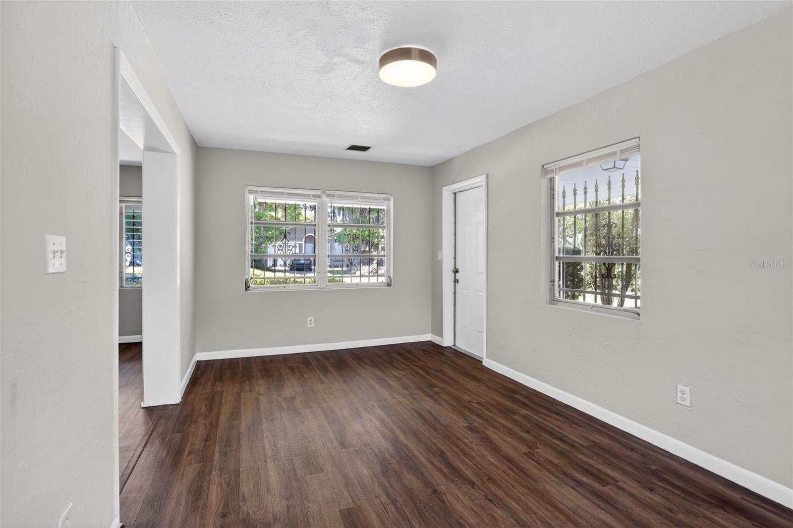 OAK TERRACE - Residential