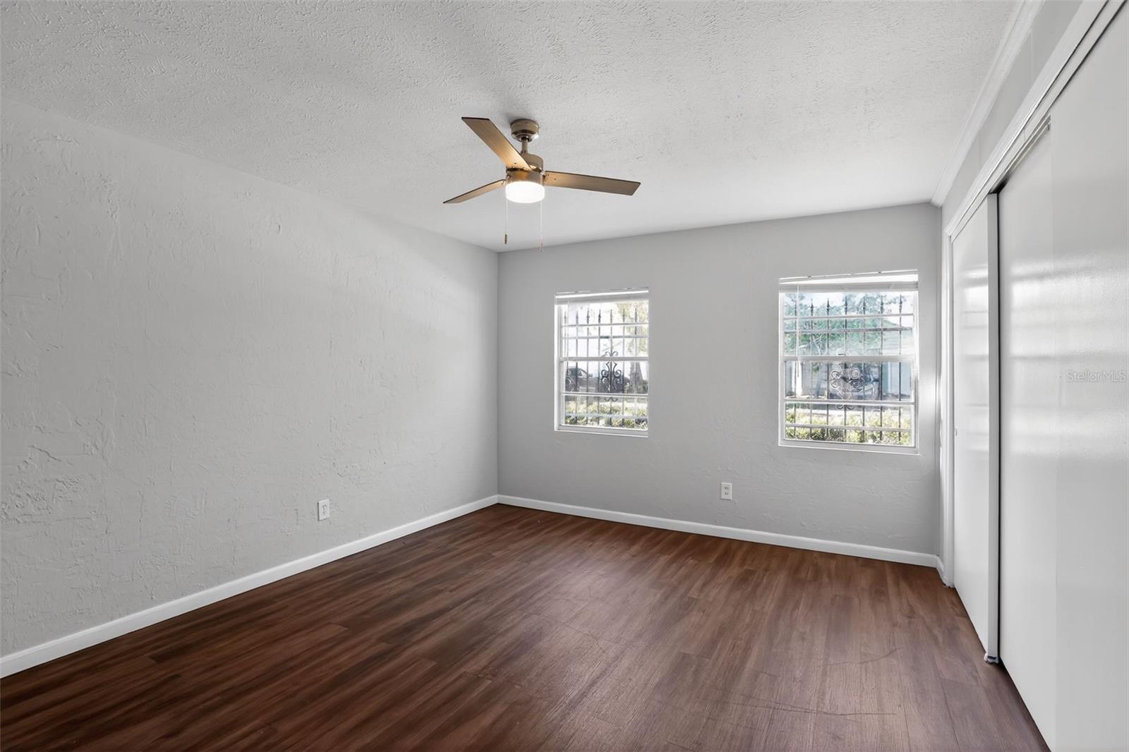 OAK TERRACE - Residential