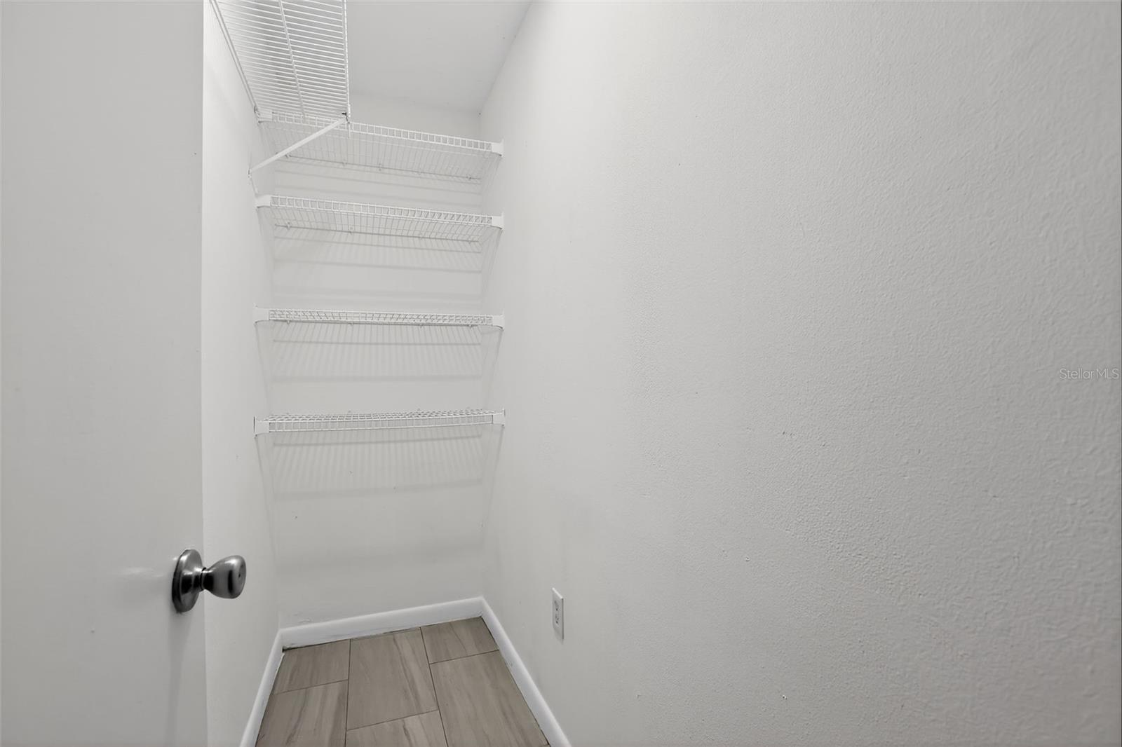 OAK TERRACE - Residential