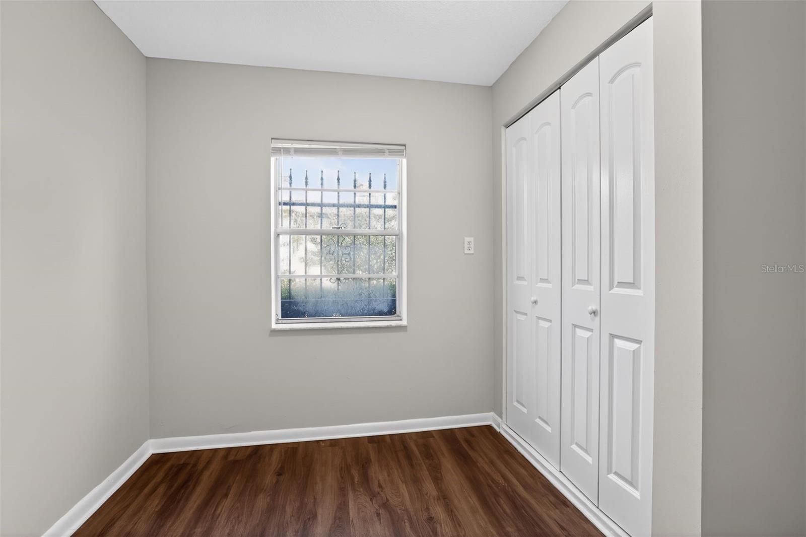 OAK TERRACE - Residential