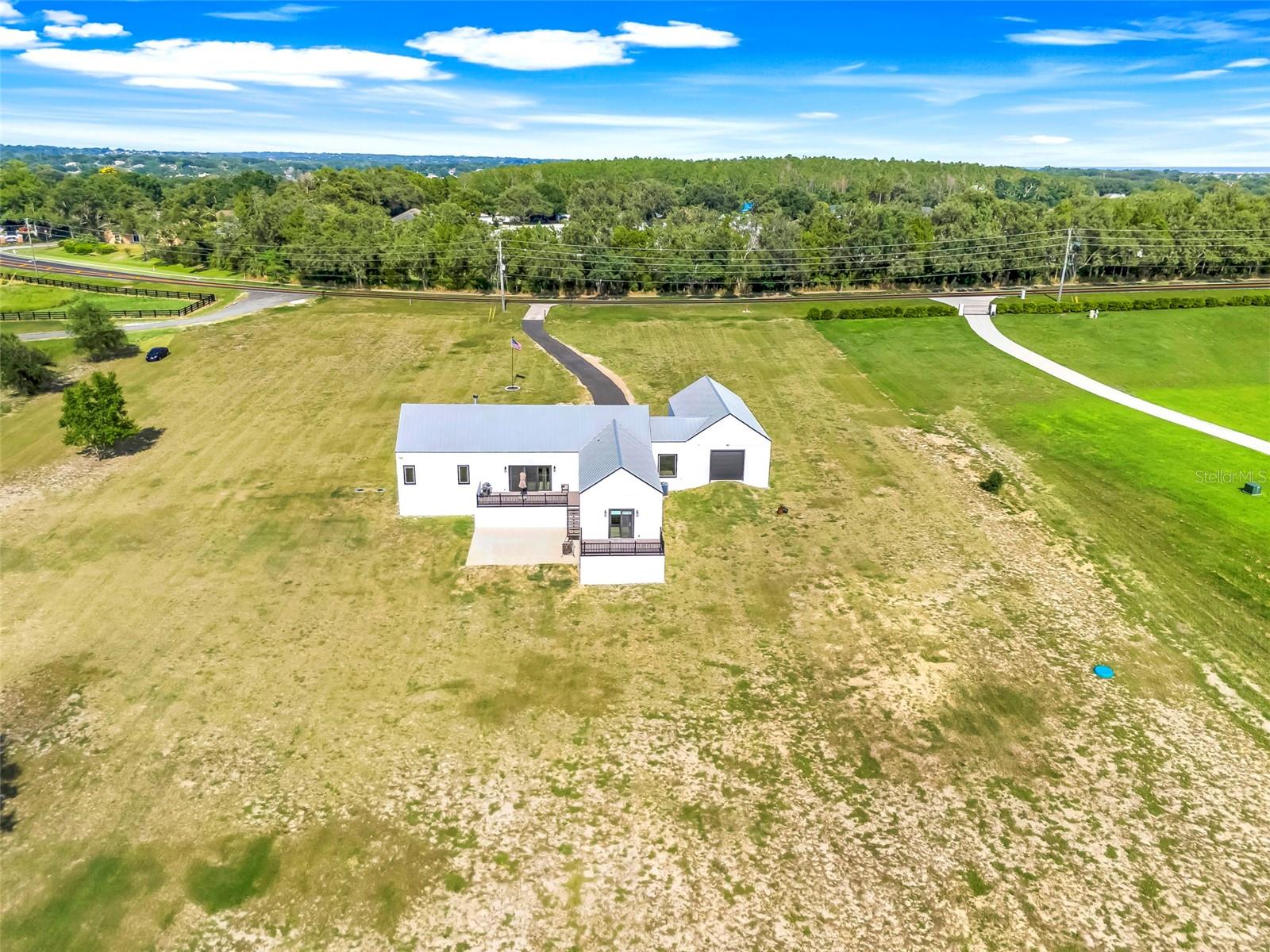 ACREAGE - Residential