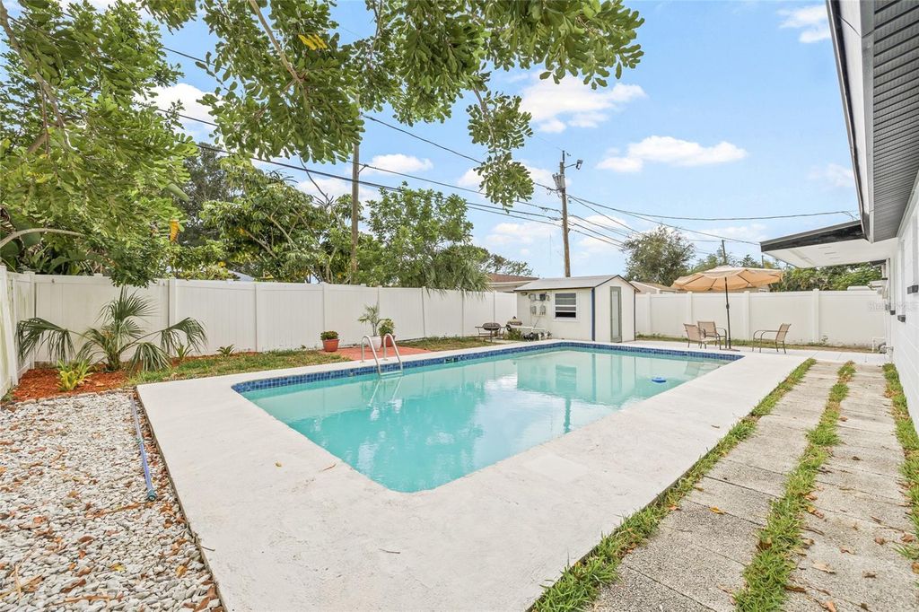 Photo of 8570 91st Terrace, Seminole, FL 33777 (MLS # TB8435450)