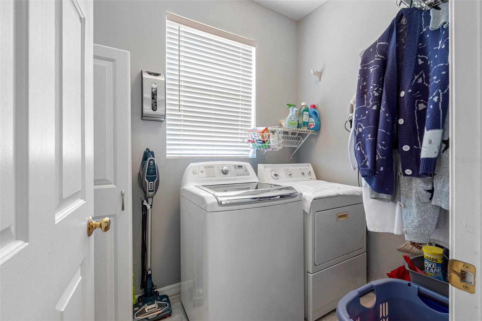 FOX WOOD PH 05 - Residential