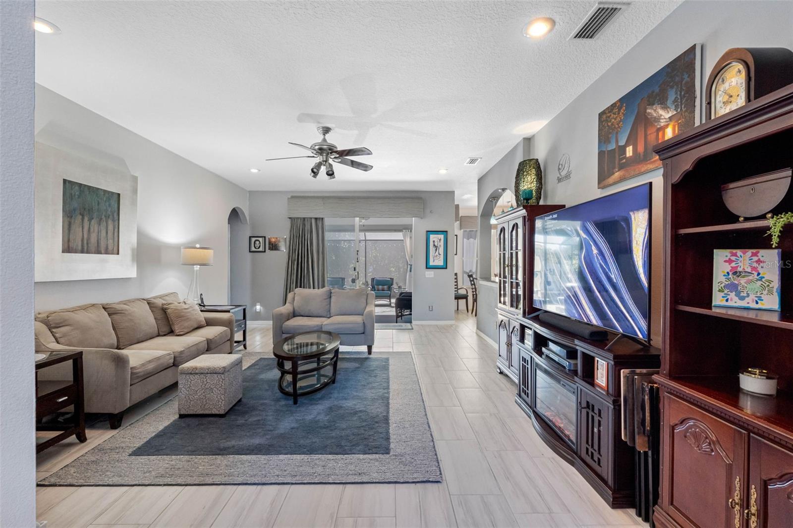 FOX WOOD PH 05 - Residential