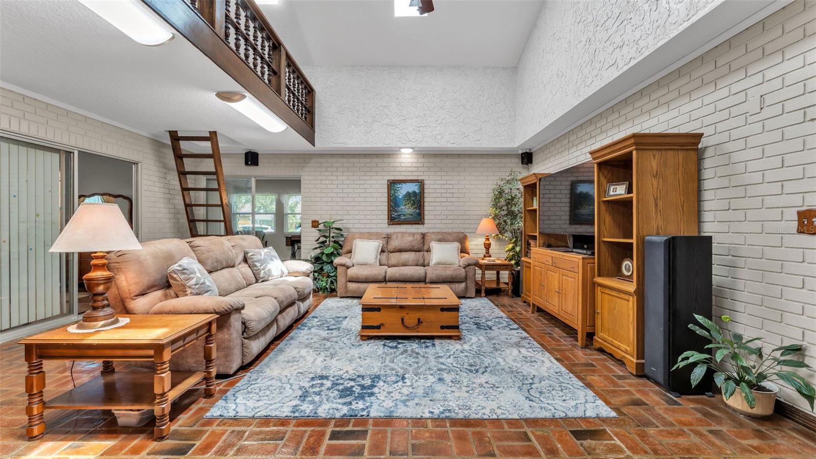 GREENBROOK ESTATES - Residential