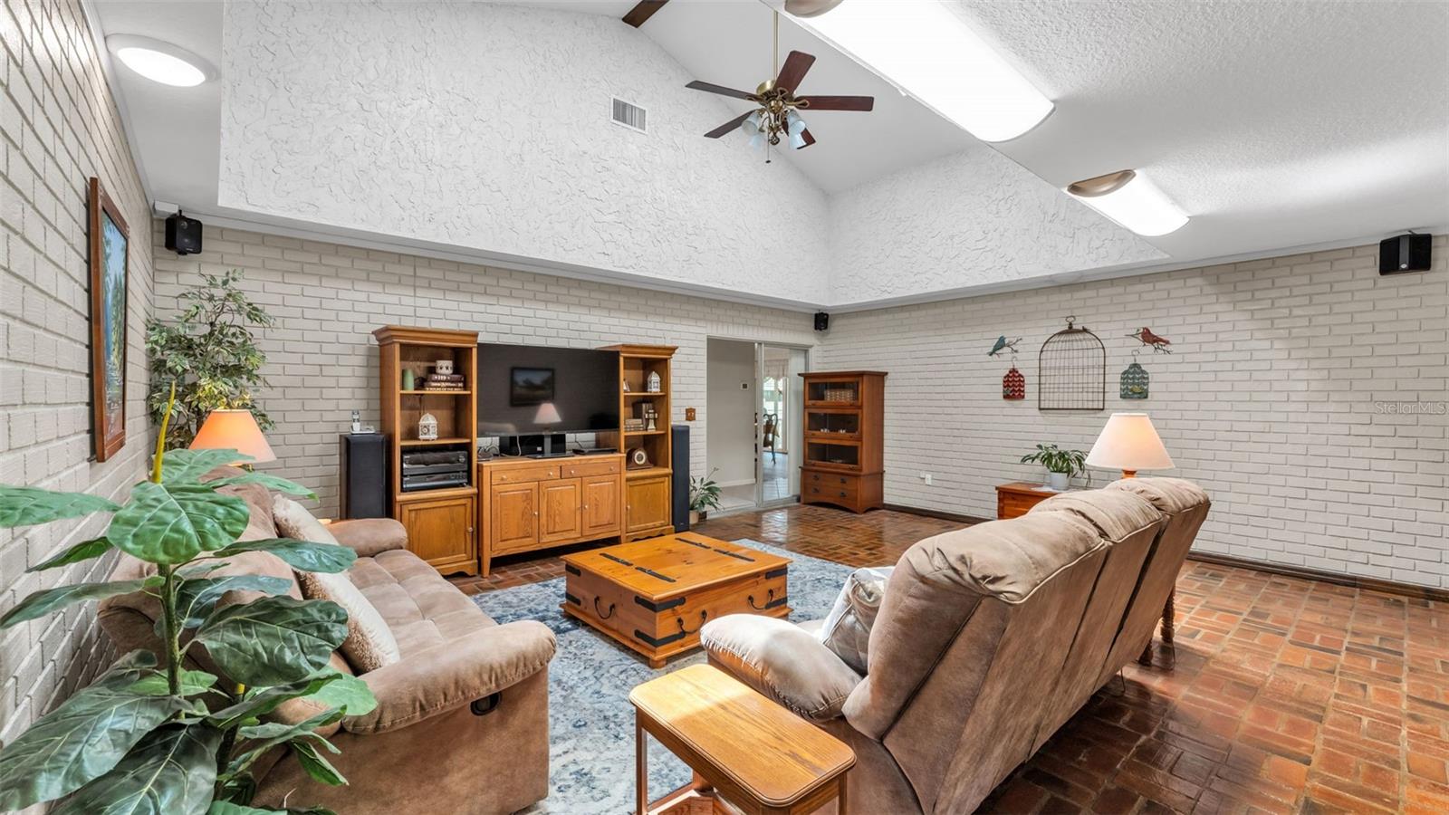 GREENBROOK ESTATES - Residential