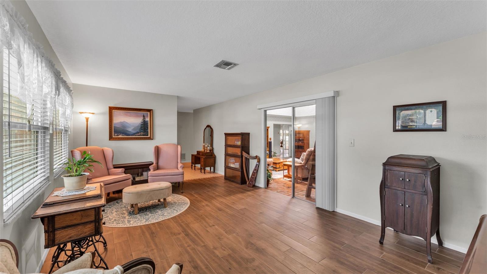 GREENBROOK ESTATES - Residential