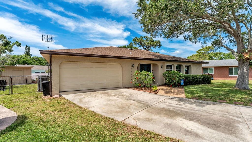 Photo of 2974 163rd Terrace N, Clearwater, FL 33760 (MLS # L4961104)