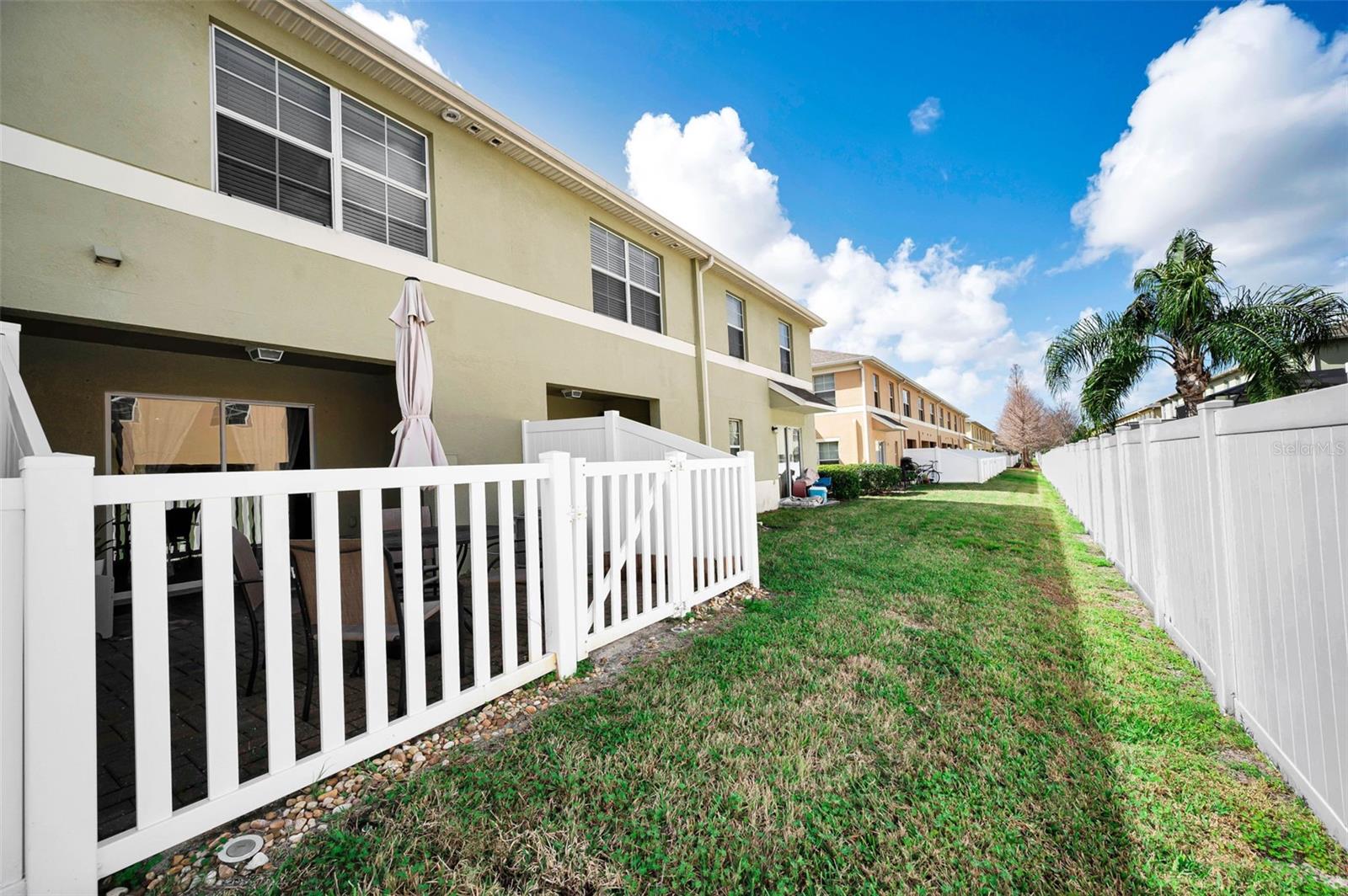 THOUSAND OAKS EAST PH V - Residential