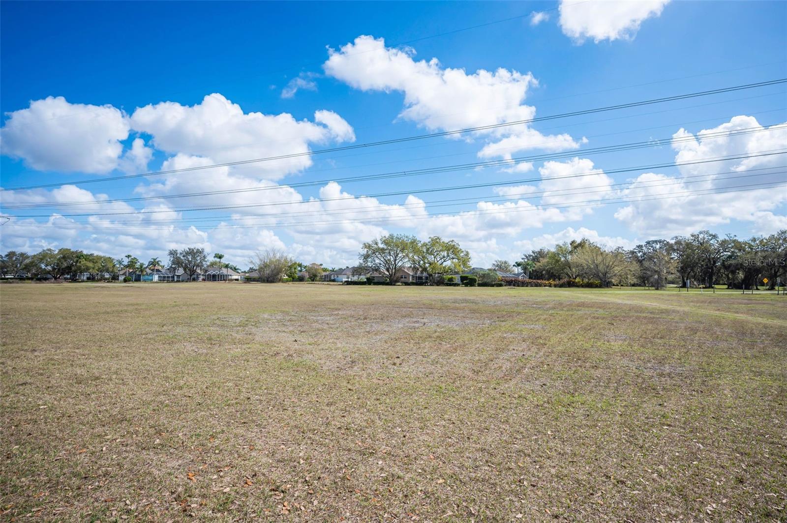 THOUSAND OAKS EAST PH V - Residential