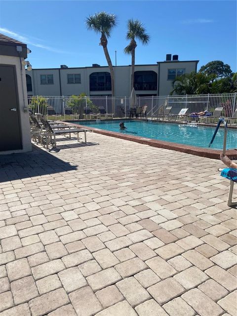 A home in SEMINOLE