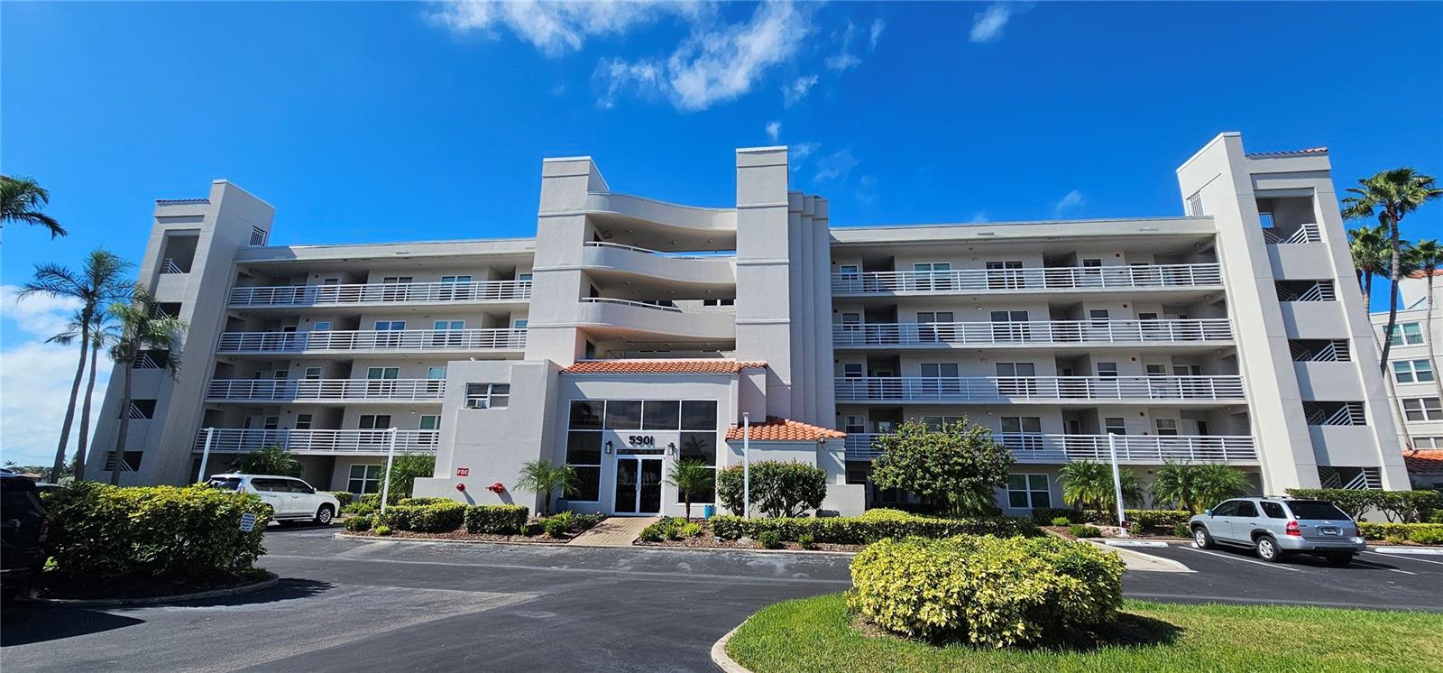 5901 BAHIA DEL MAR CIRCLE 119