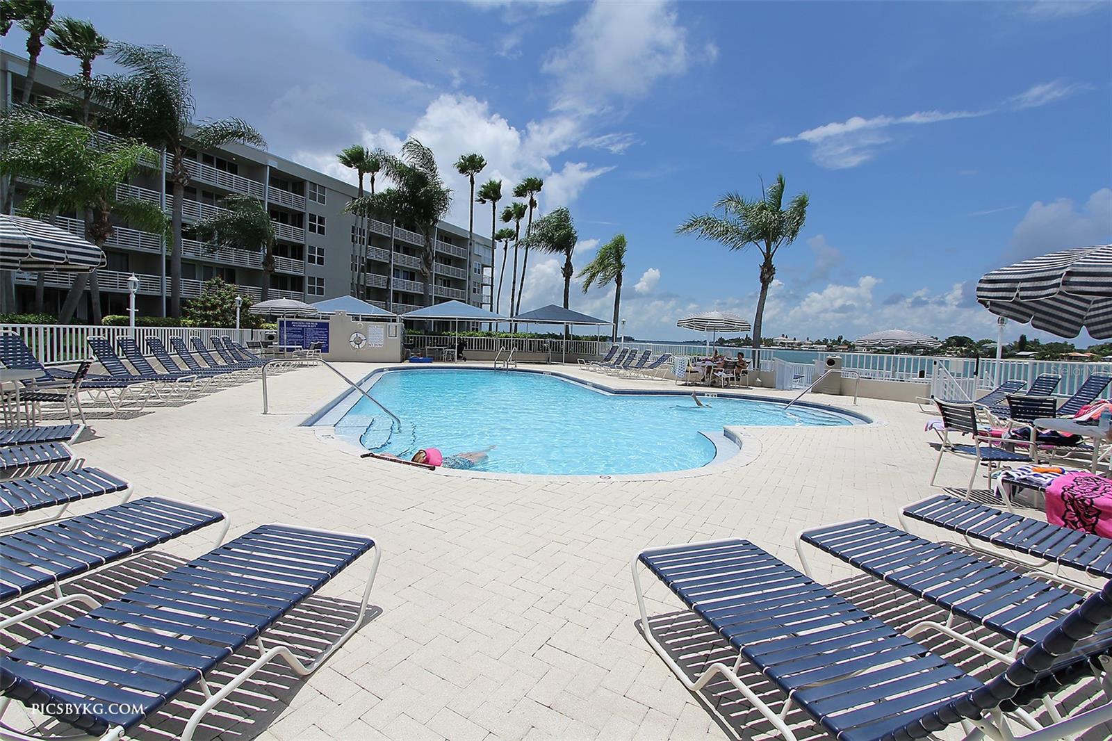 BAHIA VISTA - Residential