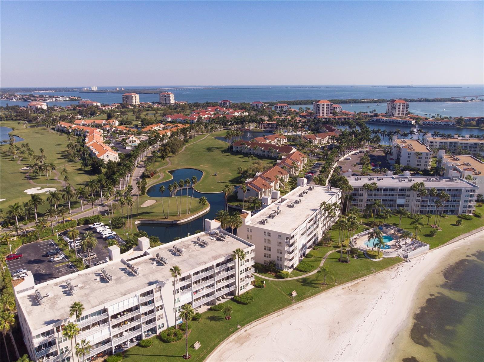 BAHIA VISTA - Residential