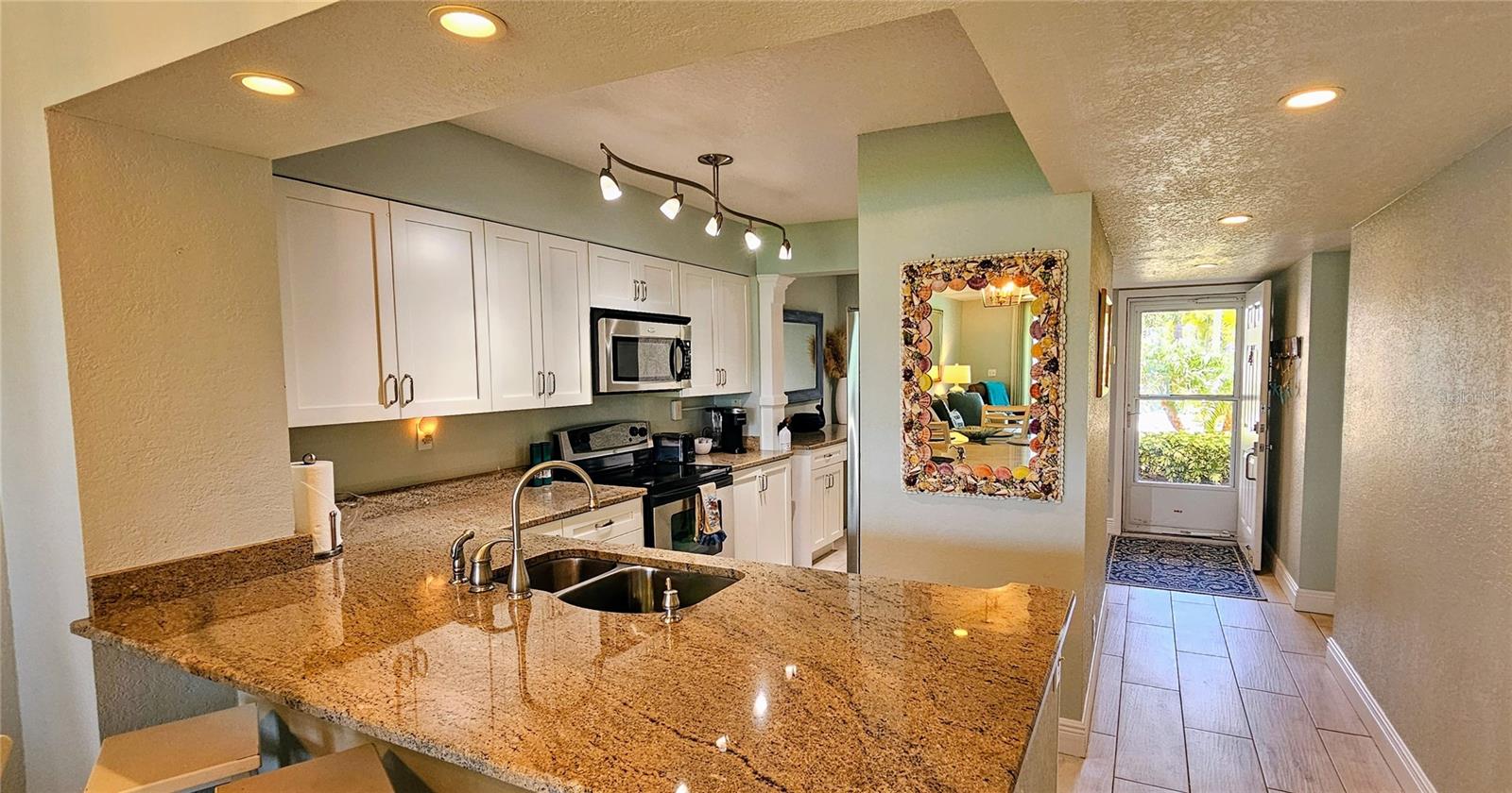 BAHIA VISTA - Residential