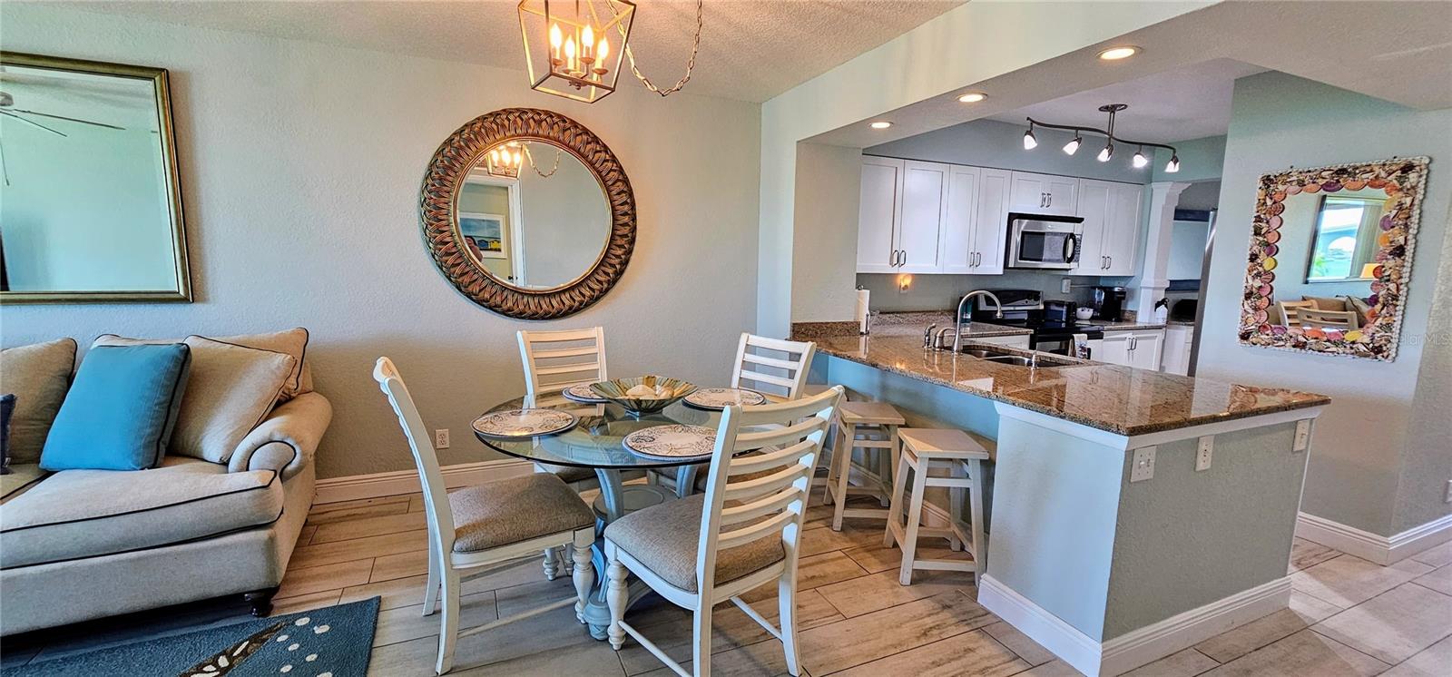 BAHIA VISTA - Residential