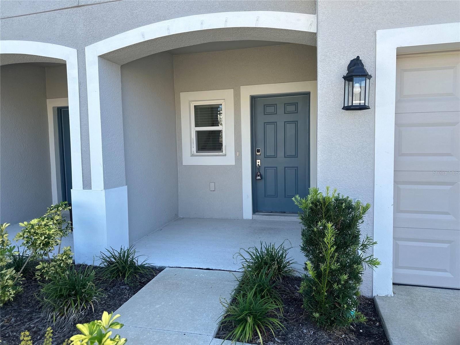 RIVER LNDG PH 2E-2F-3E - Residential Lease