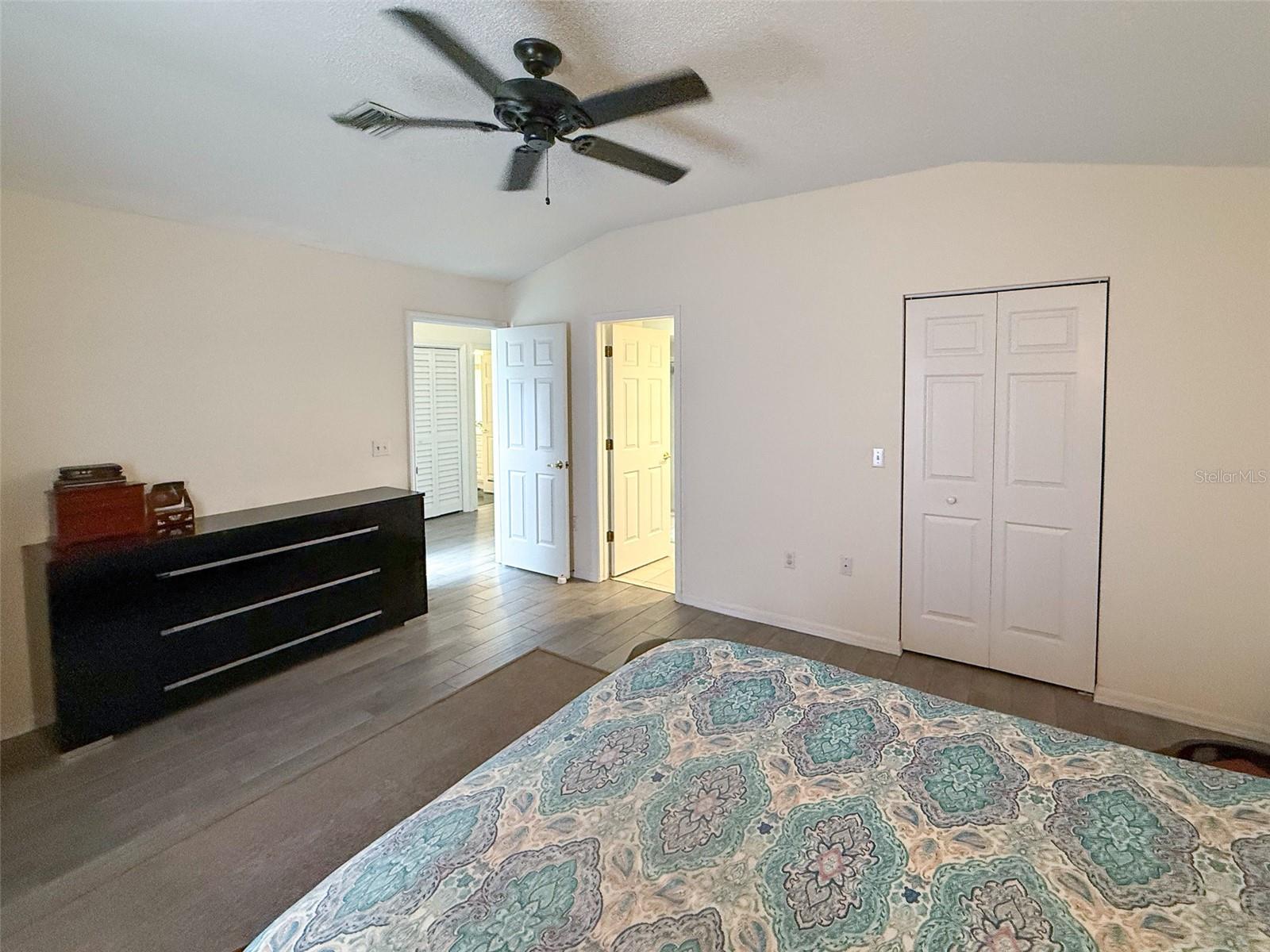 RUXTON VILLAGE - Residential