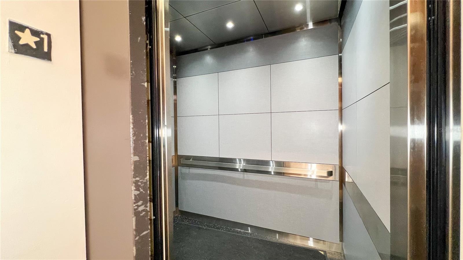 CARIBE COVE CONDO PH 4 - Residential