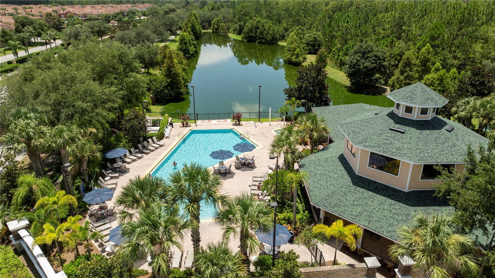 CARIBE COVE CONDO PH 4 - Residential