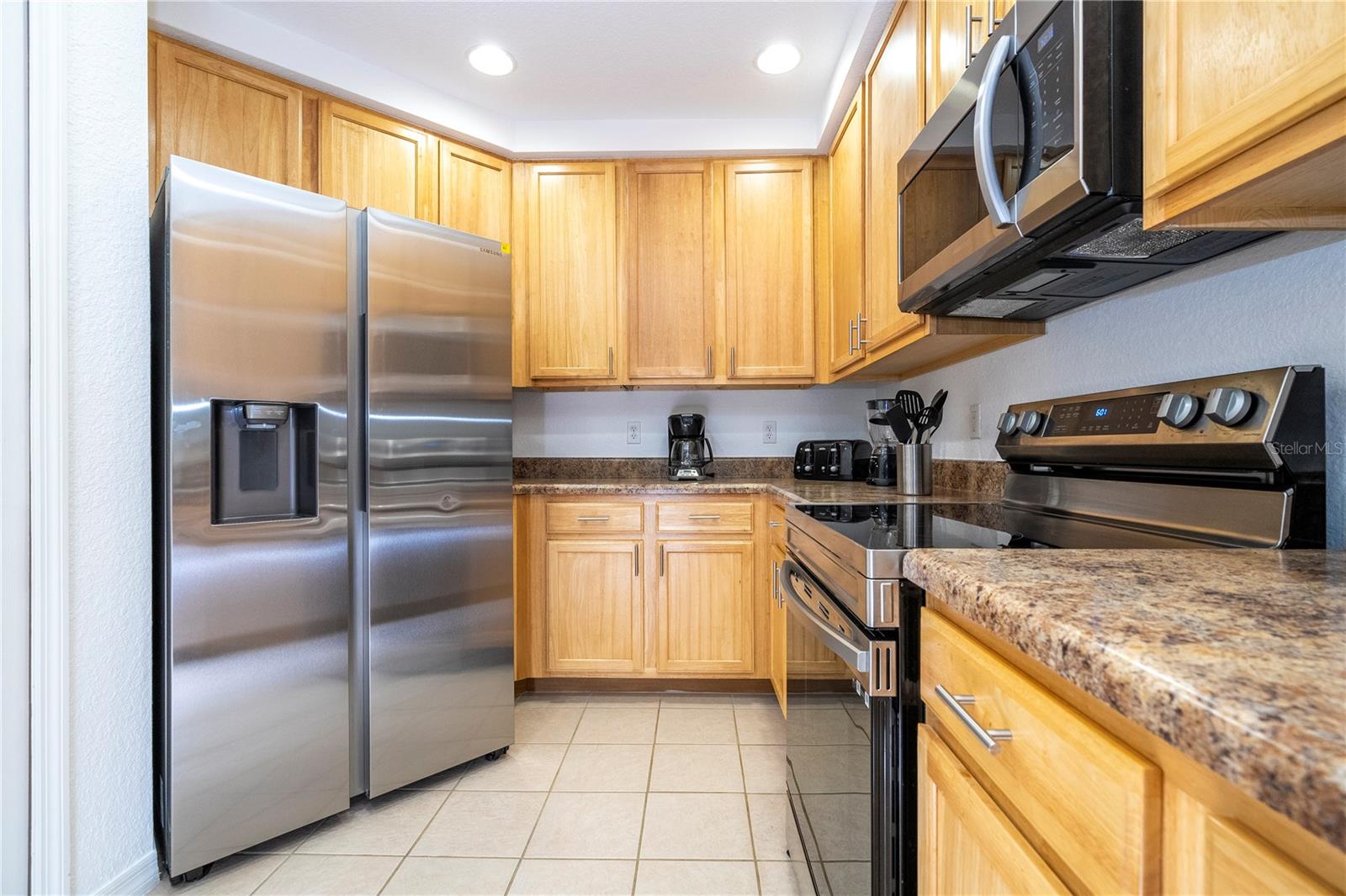 CARIBE COVE CONDO PH 4 - Residential