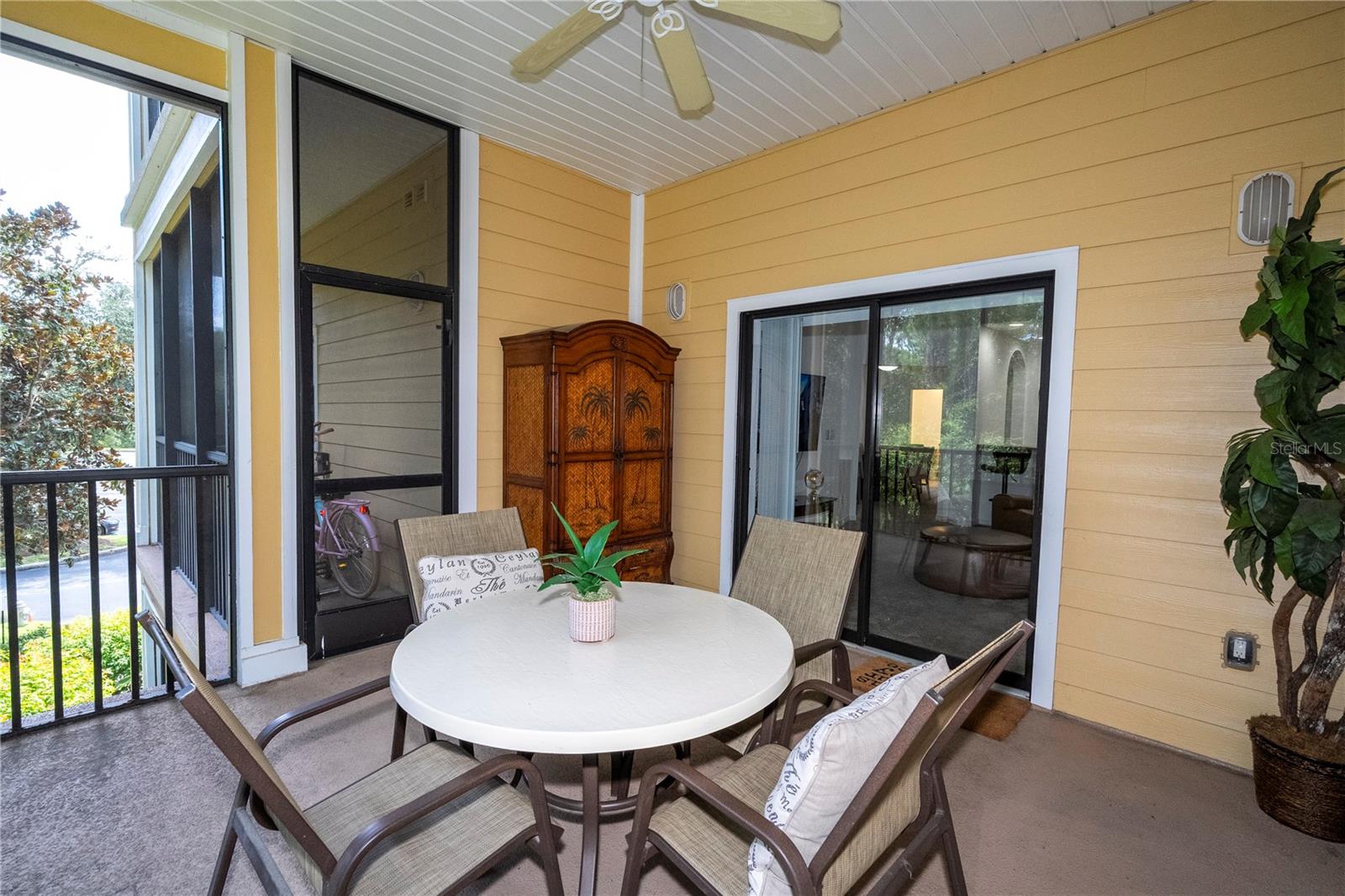 CARIBE COVE CONDO PH 4 - Residential