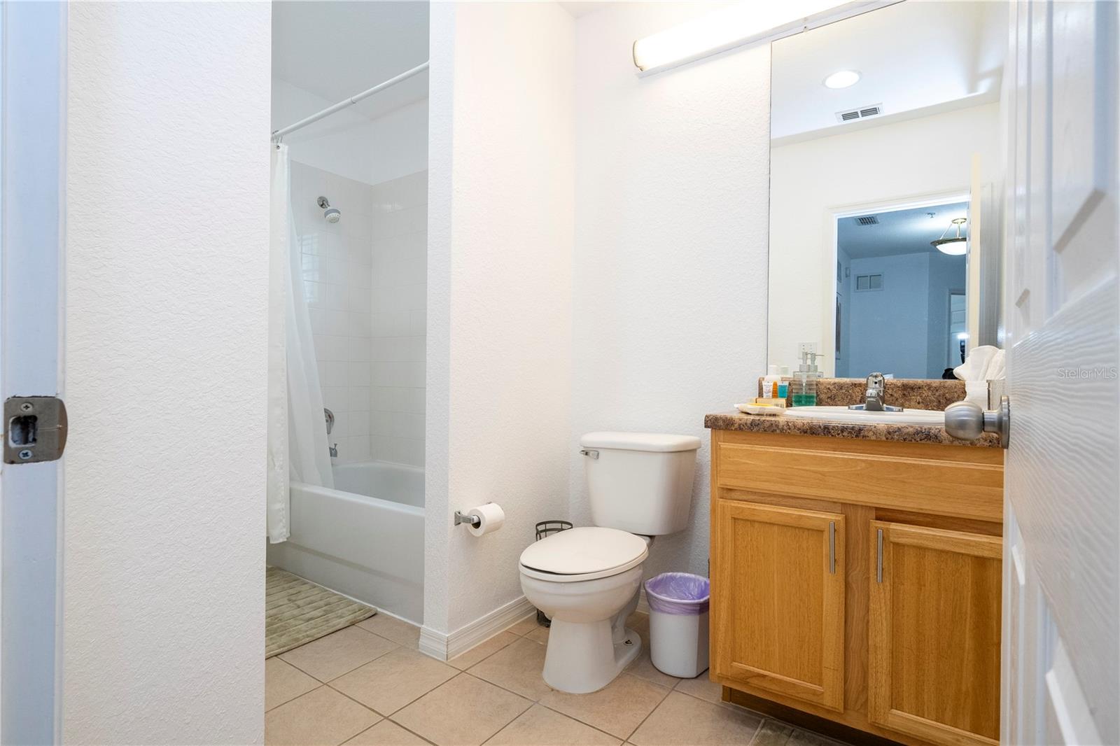 CARIBE COVE CONDO PH 4 - Residential