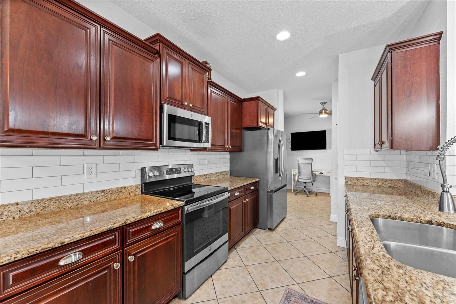 STONEBRIER PH 1 - Residential