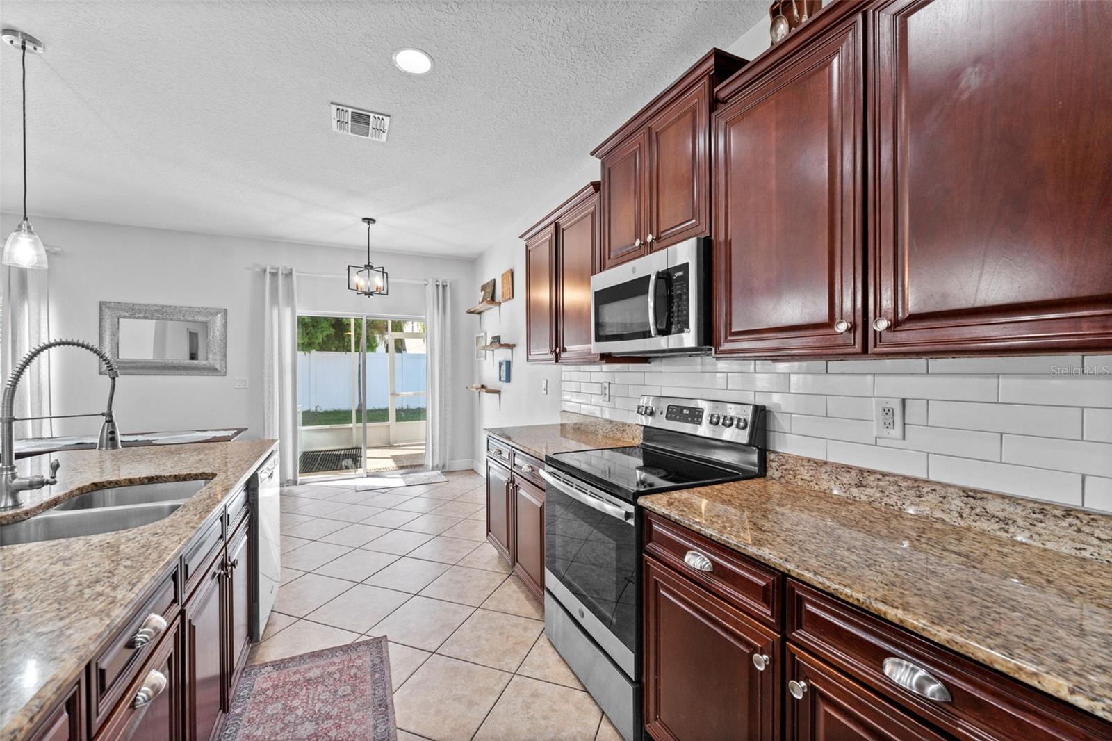 STONEBRIER PH 1 - Residential