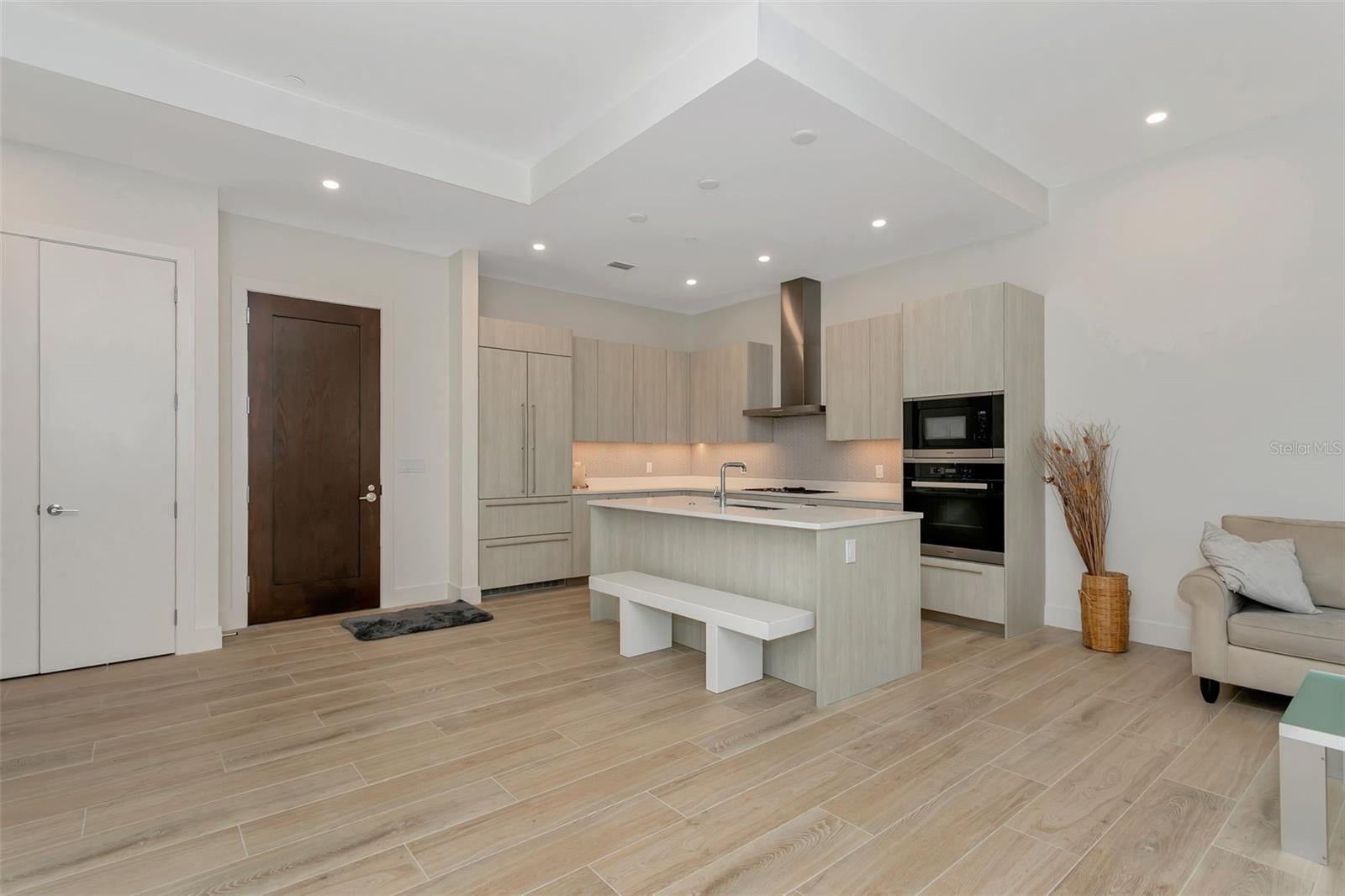 33 S PALM AVENUE 1202