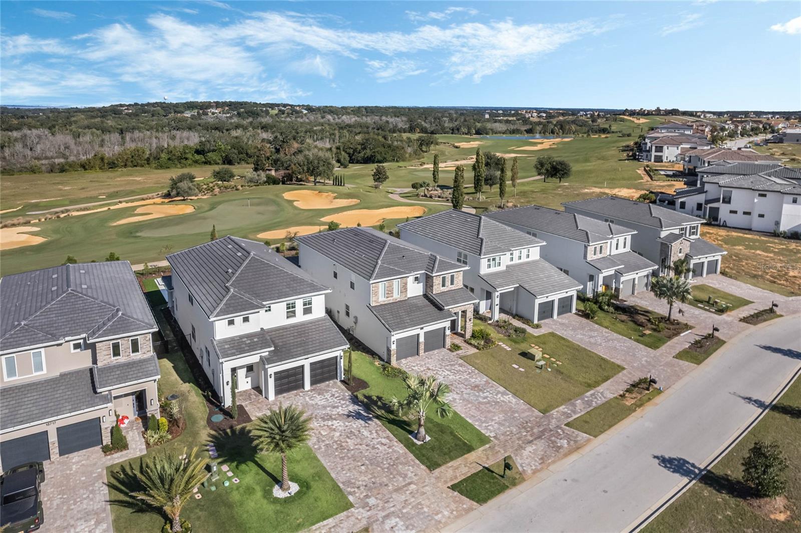 BELLA COLLINA WEST SUB - Residential Lease