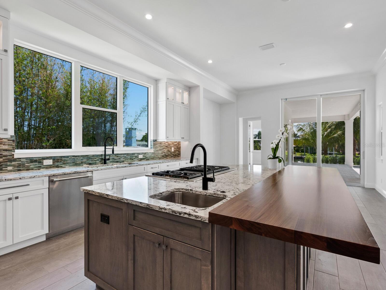 HARRIS BAYOU - Residential