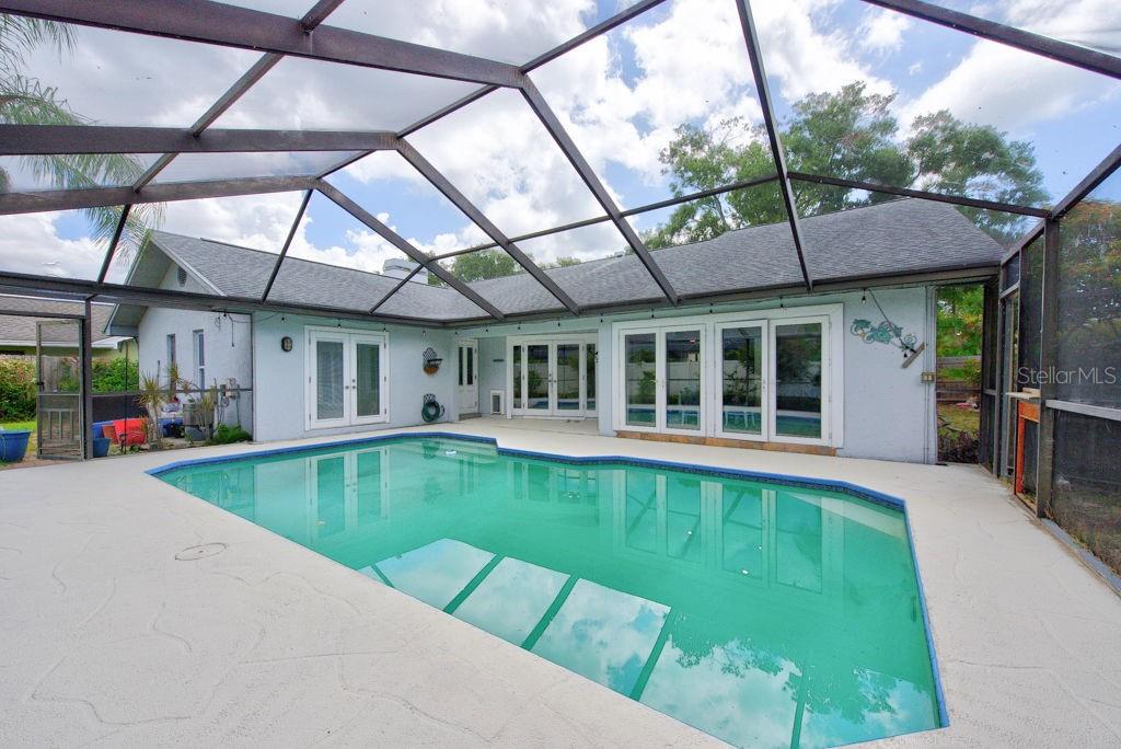 1111 KNOLLWOOD DRIVE