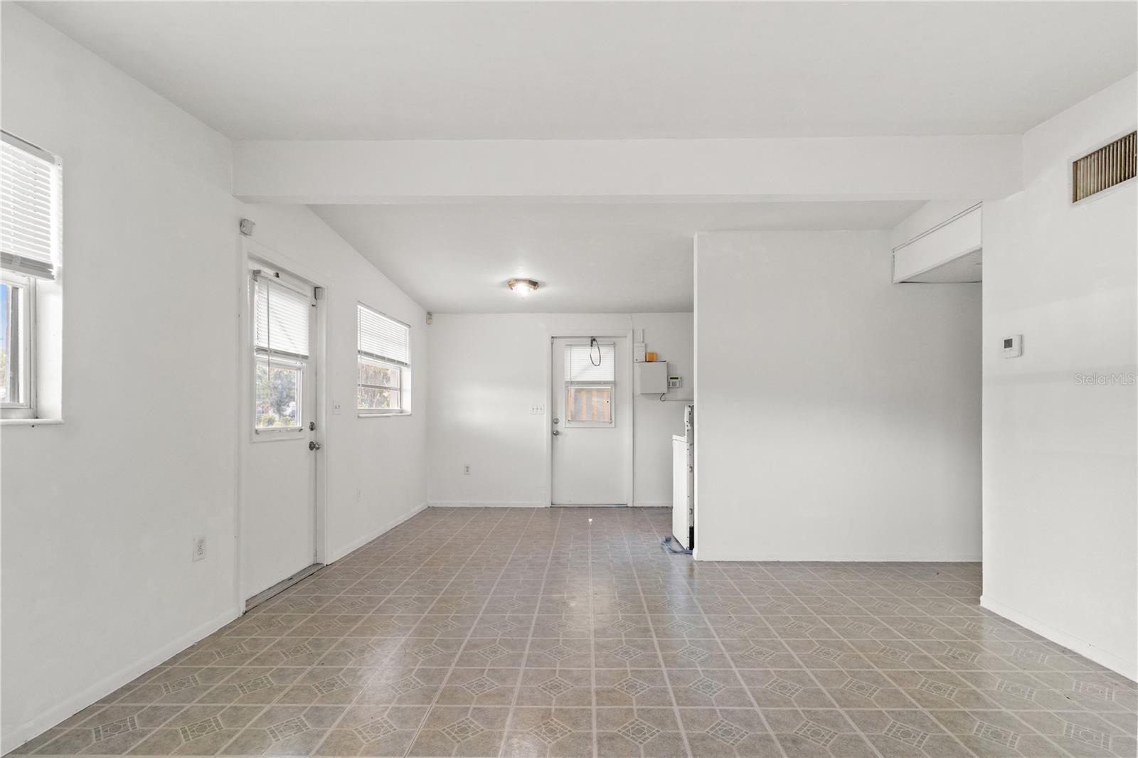 REGENT PARK - Residential