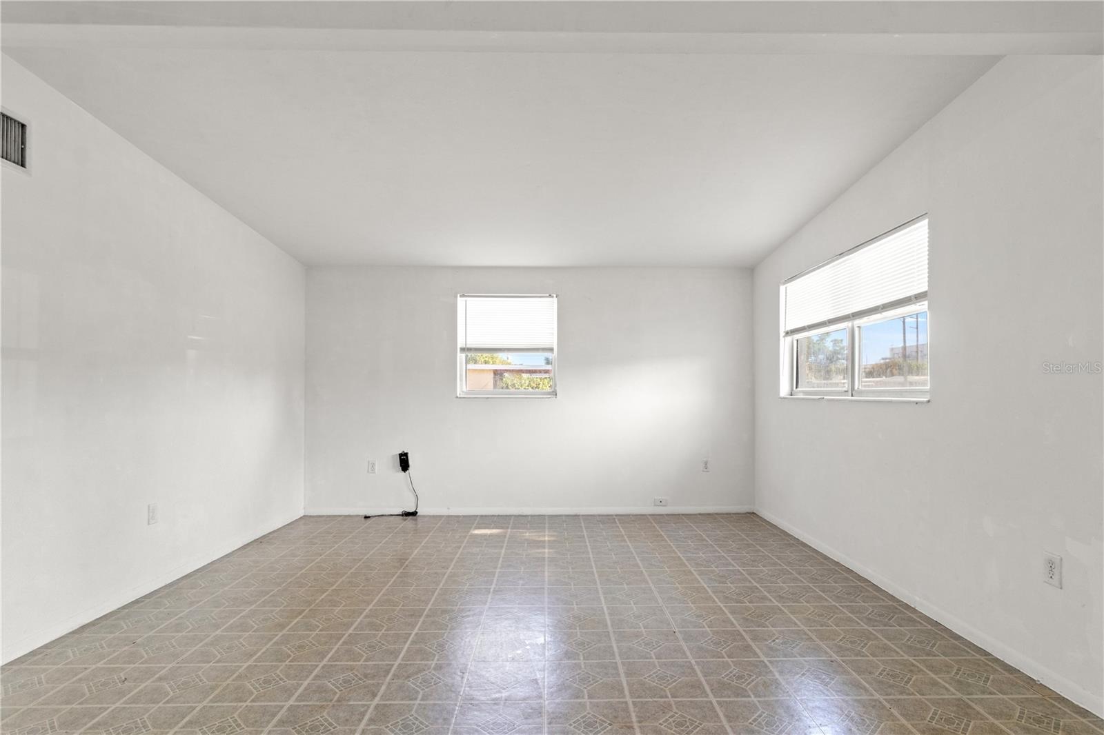REGENT PARK - Residential